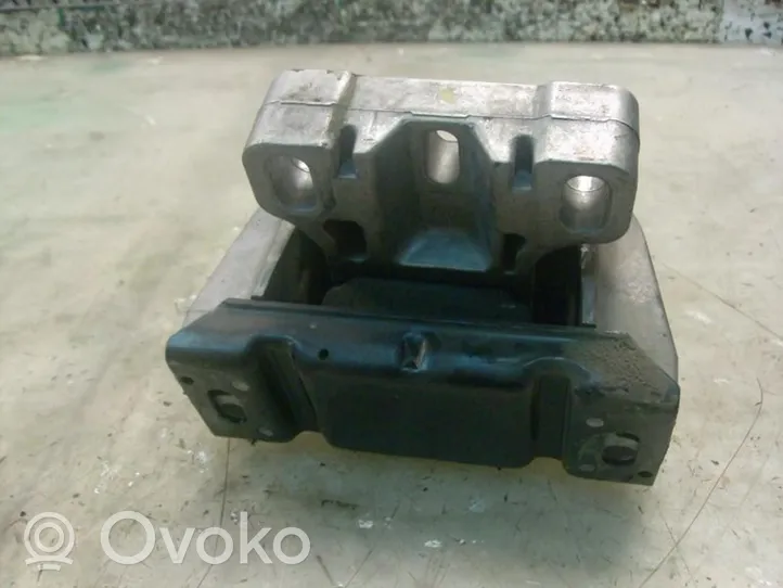 Volkswagen Golf SportWagen Gearbox mount 