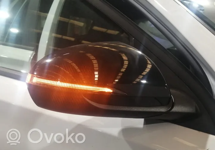 Hyundai i30 Etuoven sähköinen sivupeili 