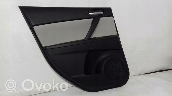 Mazda 3 II Takaoven verhoilu BBM468567