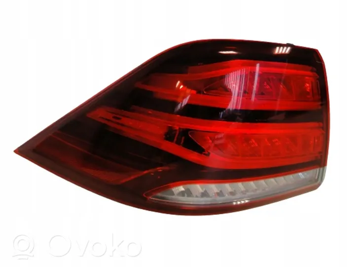 Mercedes-Benz GLE (W166 - C292) Luci posteriori A1669065501