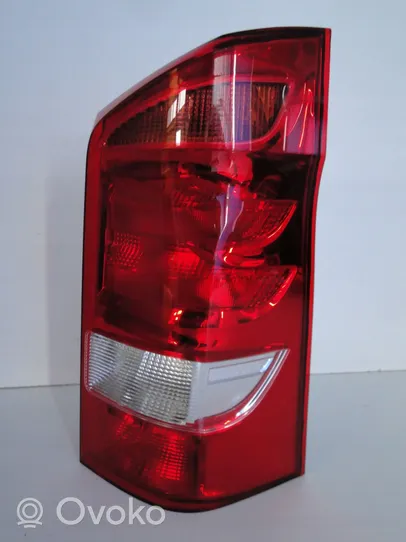 Mercedes-Benz V Class W447 Lampa tylna A4478201264