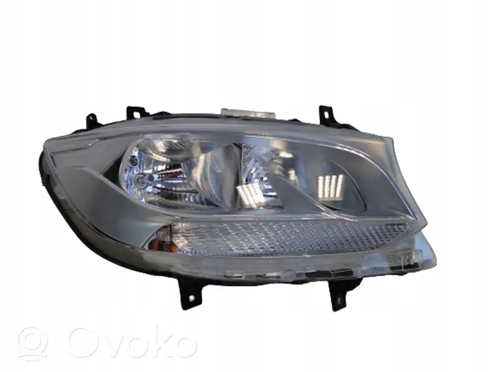 Mercedes-Benz Sprinter W907 W910 Lampa przednia A9109060100