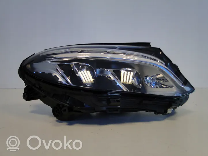 Mercedes-Benz GLE (W166 - C292) Lampa przednia A1669067602