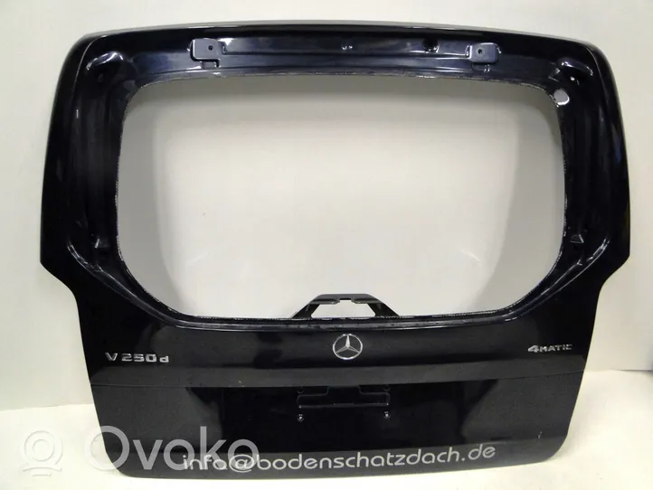 Mercedes-Benz V Class W447 Takaluukun/tavaratilan kansi A4477404000