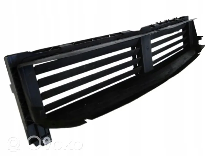 Mercedes-Benz GLB x247 Condotto d'aria intercooler A2475009000