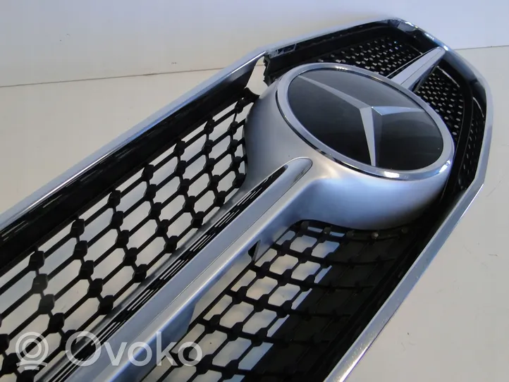 Mercedes-Benz S C217 Maskownica / Grill / Atrapa górna chłodnicy A2178880323