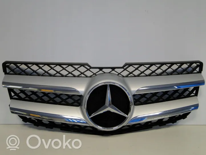 Mercedes-Benz GLK (X204) Maskownica / Grill / Atrapa górna chłodnicy A2048802983