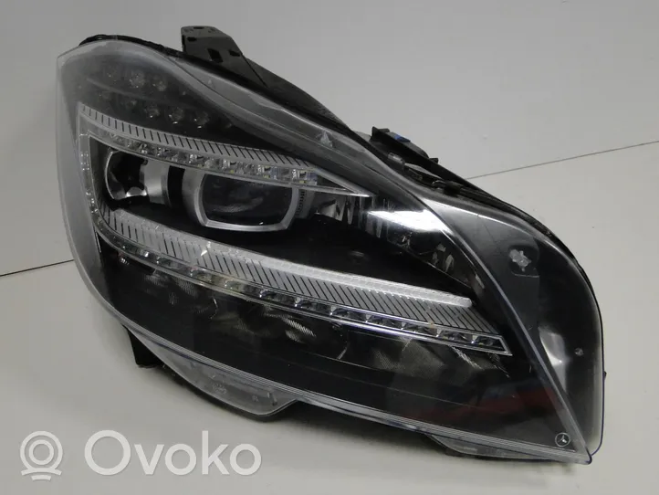 Mercedes-Benz CLS C218 AMG Phare frontale A2188208861