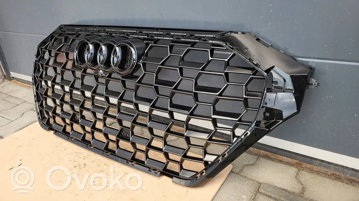 Audi RSQ3 Grille de calandre avant 