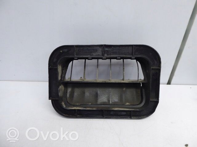 Toyota Corolla E120 E130 Válvula de presión del panel lateral trasero 662931-02060