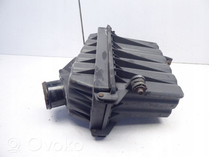 Nissan Serena Scatola del filtro dell’aria -