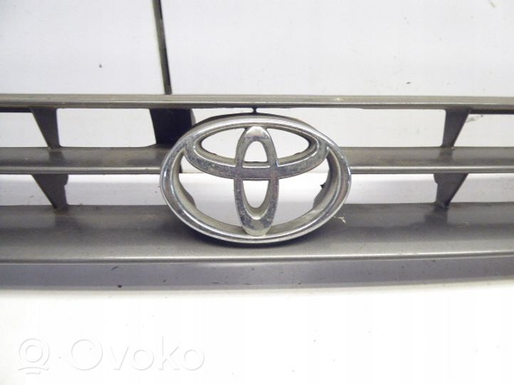 Toyota Camry Griglia anteriore 53111-06010