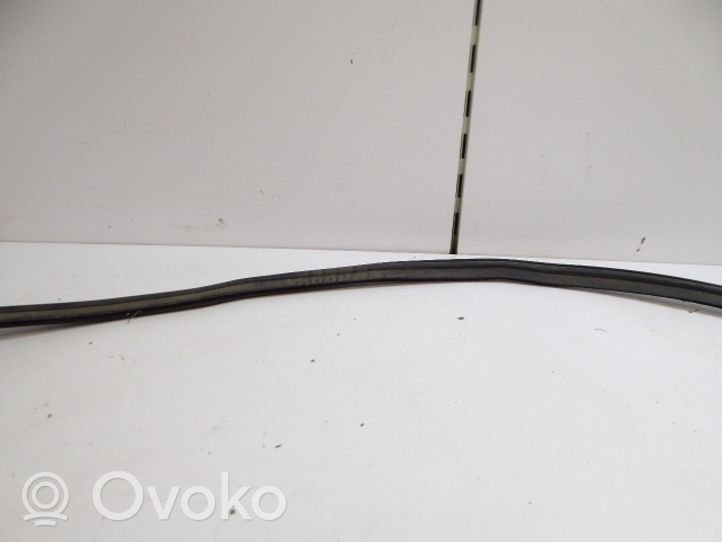 Opel Corsa B Garniture d'essuie-glace 