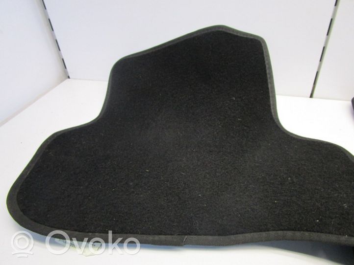 Seat Altea XL Auton lattiamattosarja 5P0061675A