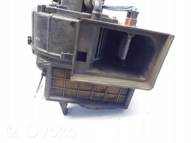 Hyundai Lantra II Ventola riscaldamento/ventilatore abitacolo 97116-24050