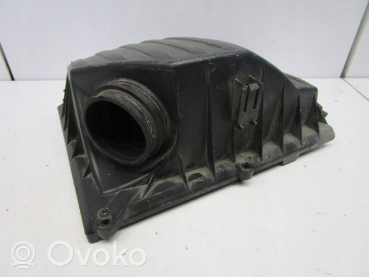 Opel Corsa C Ilmansuodattimen kotelon kansi 9129743