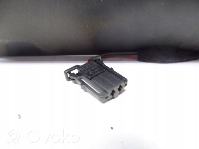 Volkswagen PASSAT B6 Obudowa lusterka zewnętrznego drzwi przednich 3C0857993