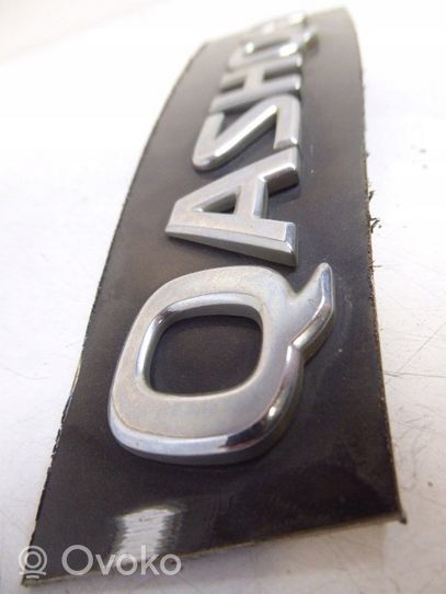 Nissan Qashqai Emblemat / Znaczek tylny / Litery modelu 