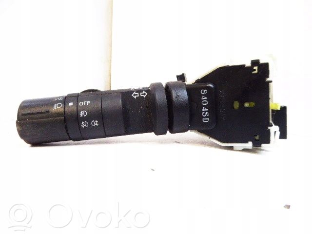 Nissan Qashqai Indicator stalk, 26.20 € | RRR