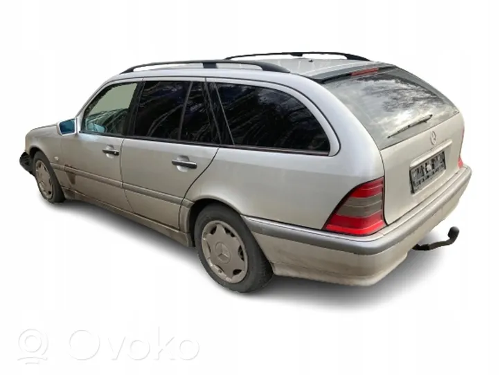 Mercedes-Benz C W202 Mechaninė 5 pavarų dėžė 