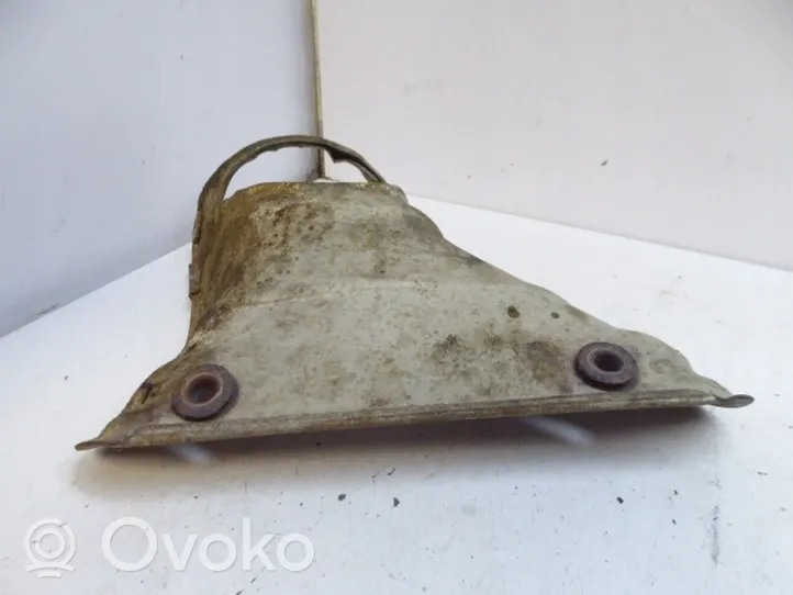 Toyota Corolla E120 E130 Pakokaasulämmön lämpökilpi 1716822120