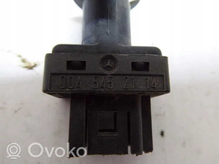 Mercedes-Benz Sprinter W901 W902 W903 W904 Peruutusvalon kytkinanturi 0045452114