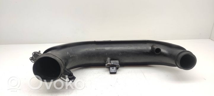 Ford Transit Tube d'admission d'air 6897649