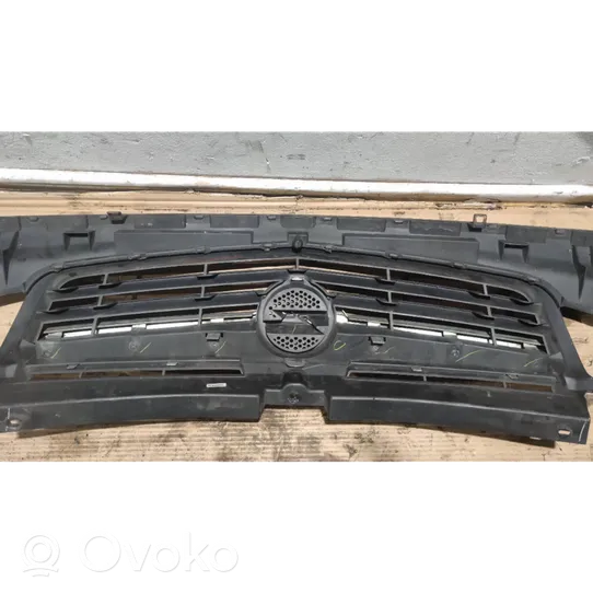 Opel Vivaro Front bumper upper radiator grill 93856149