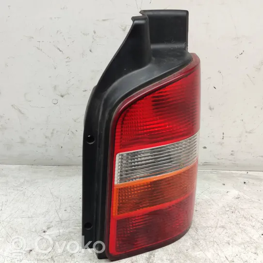 Volkswagen Transporter - Caravelle T5 Element lampy tylnej 7H0945258A