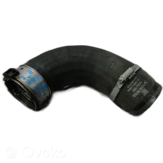 Volvo XC60 Coolant pipe/hose 31657761