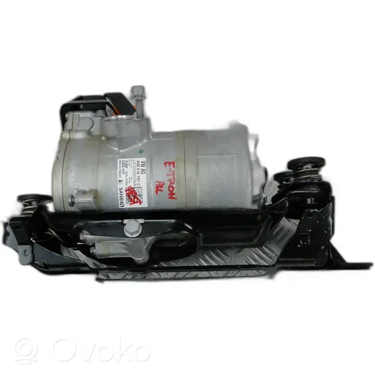 Audi e-tron Ilmastointilaitteen kompressorin pumppu (A/C) 4G0816797D