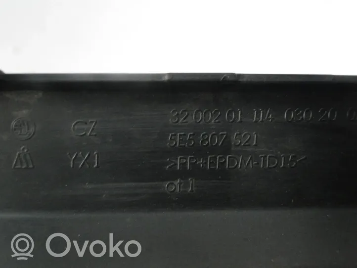 Skoda Octavia Mk3 (5E) Labbro del paraurti anteriore 5E5807521