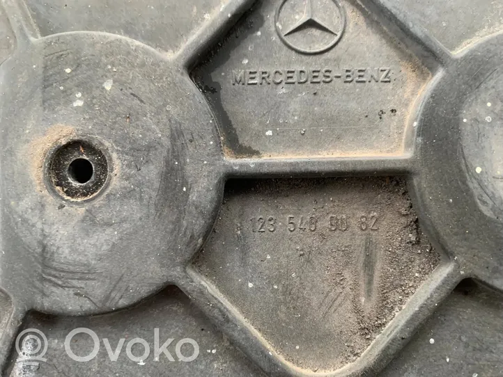 Mercedes-Benz W123 Coperchio scatola dei fusibili A1235409082