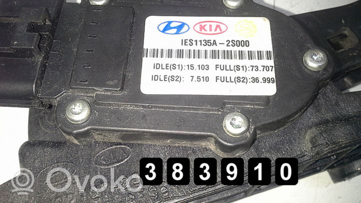 Hyundai ix35 Pedale dell’acceleratore 327272s000