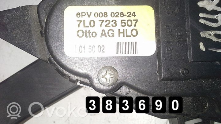 Volkswagen Touareg I Pedał gazu / przyspieszenia 7l0723507