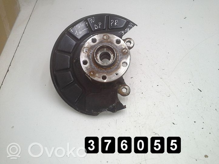 Volkswagen Tiguan Taka-akselin pyöräntuenta # 2000tdi 5n0400054ad