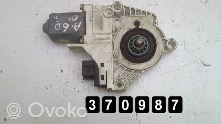 Audi A6 S6 C6 4F Elektryczny podnośnik szyby drzwi 