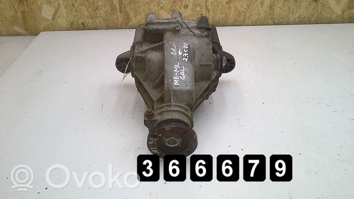 Mercedes-Benz ML W163 Mechanizm różnicowy tylny / Dyferencjał 2700CDI 4460-310-013