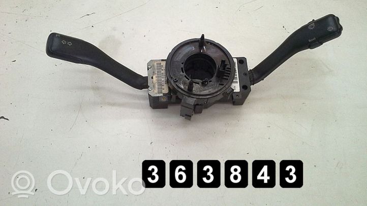 Volkswagen Bora Kiti jungtukai/ rankenėlės/ perjungėjai 8l0953513g