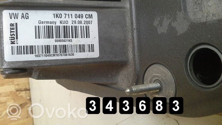 Volkswagen Scirocco Lewarek zmiany biegów / górny 1K0711049CM