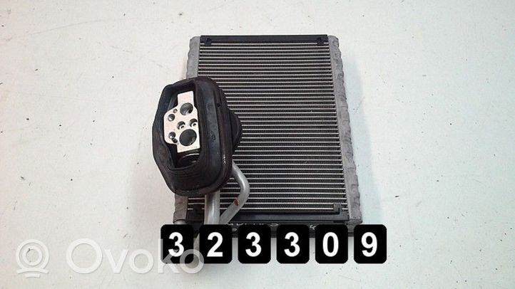 Audi Q5 SQ5 Ilmastointilaitteen sisälauhdutin (A/C) 