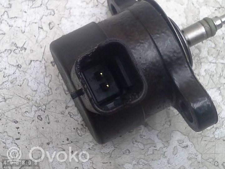 Citroen Xsara Picasso Regolatore di pressione del carburante 0281002493