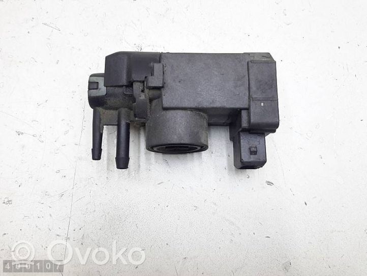 Dacia Duster Turbolader Druckwandler Magnetventil 49568021R