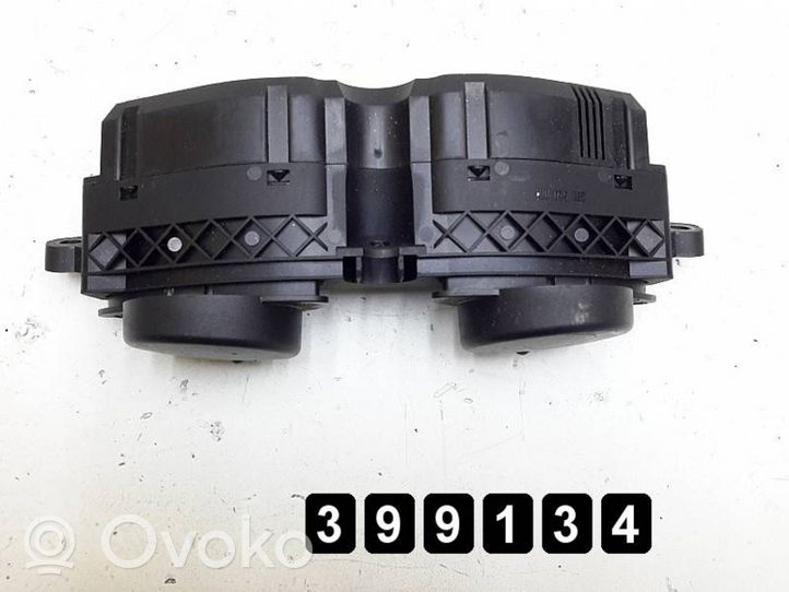 Ford Connect Przycisk / Przełącznik ogrzewania szyby przedniej / czołowej 2T1T51445BA