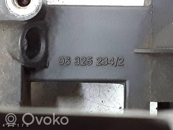 Daewoo Matiz Ansaugbrücke Ansaugkrümmer 96325234