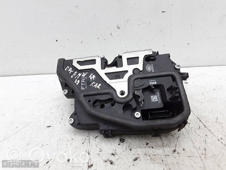 BMW 3 E90 E91 Serratura portiera anteriore 7059968