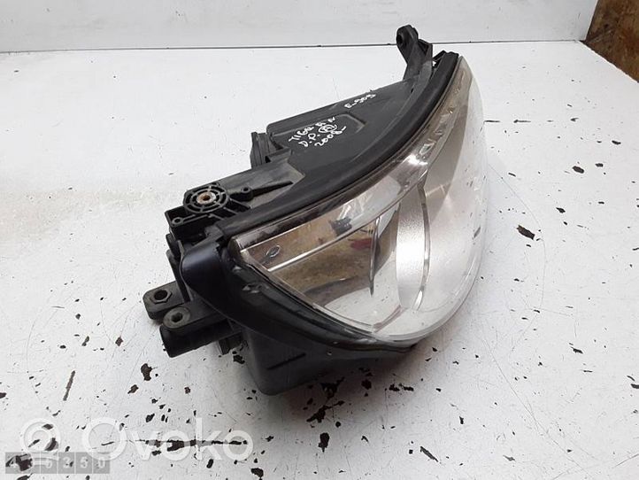 Volkswagen Tiguan Lampa przednia 5N2941032G