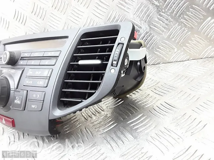 Honda Accord Unité principale radio / CD / DVD / GPS SW0HE8AC