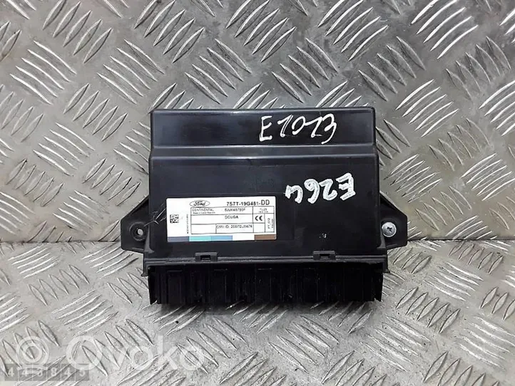 Ford S-MAX Oven keskuslukituksen ohjausyksikön moduuli 7S7T19G481
