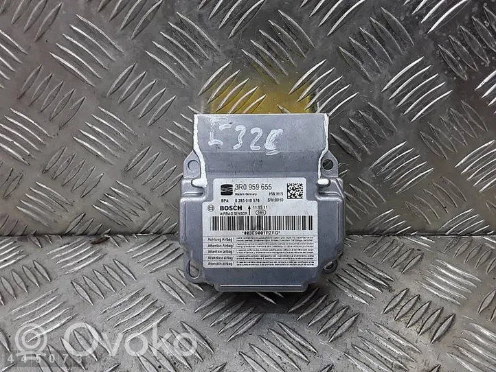 Seat Exeo (3R) Sterownik / Moduł Airbag 3R0959655